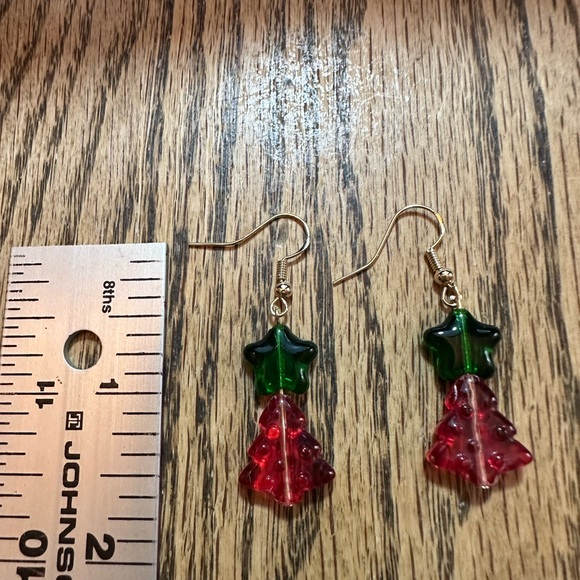 Handmade holiday earrings - Picture 7 of 7